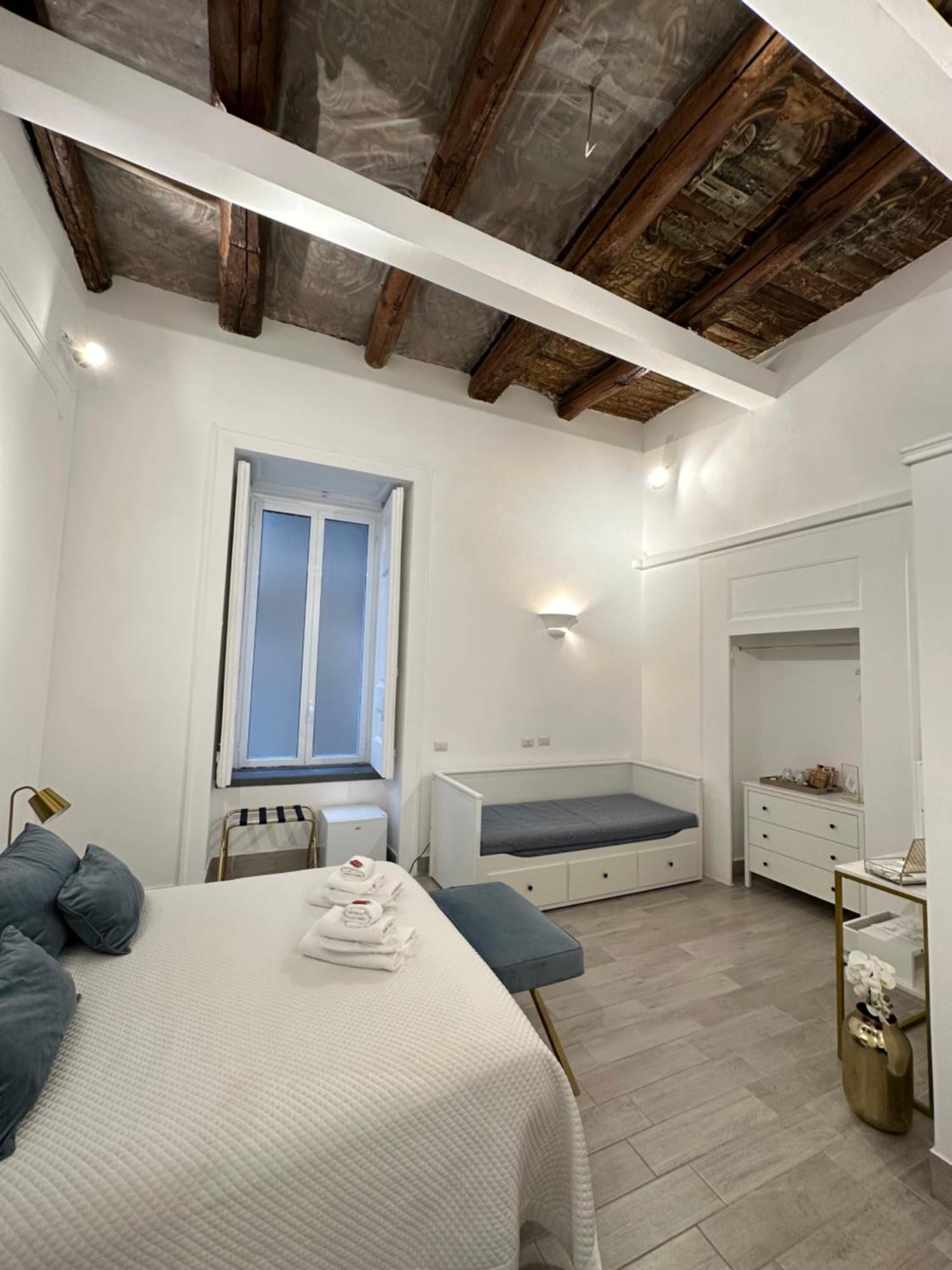 Maison M Napoli Boutique Rooms Nápoles Exterior foto