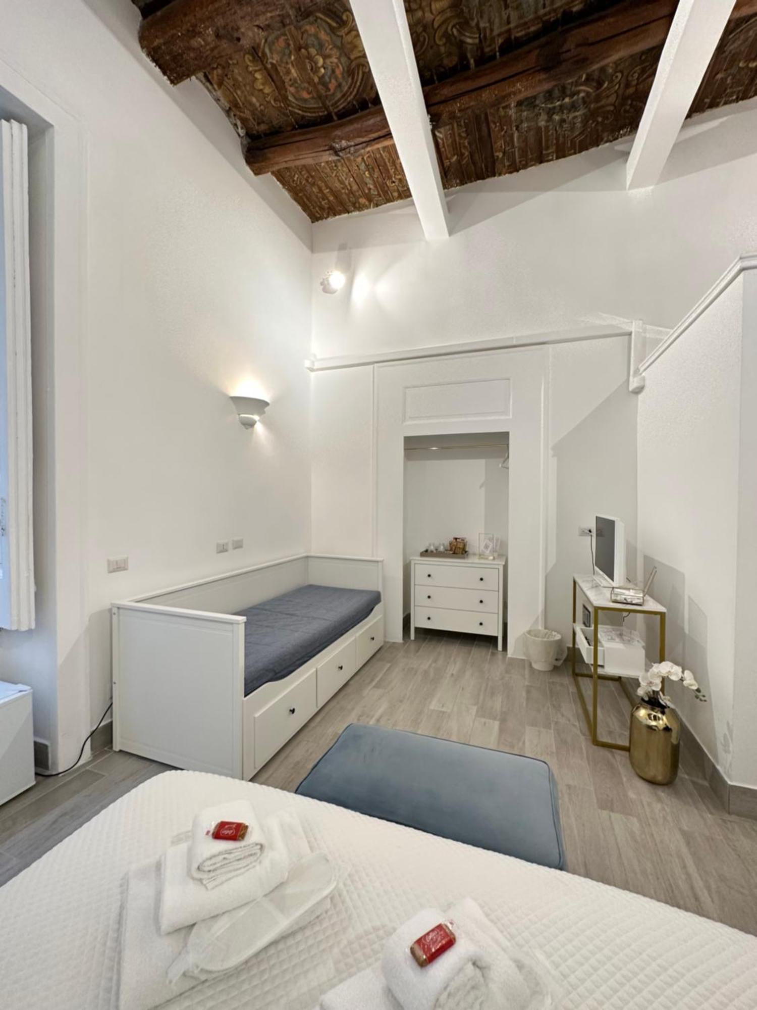 Maison M Napoli Boutique Rooms Nápoles Exterior foto